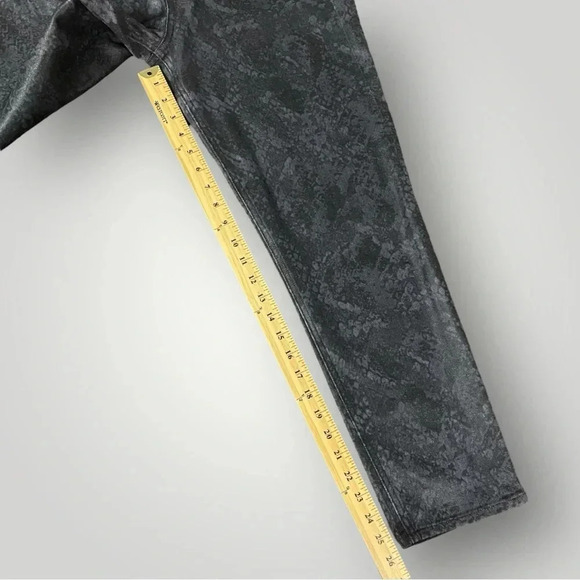 RAG & BONE Nina cropped high-rise straight-leg jeans - Picture 9 of 15